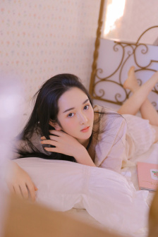 美丽姑娘视频在线观看免费高清版